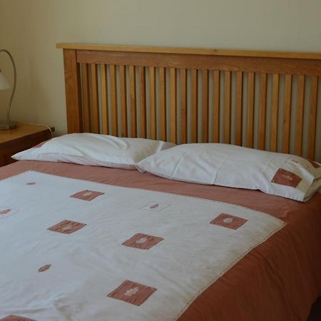 Caiti'S Place Apartment Paphos Ngoại thất bức ảnh
